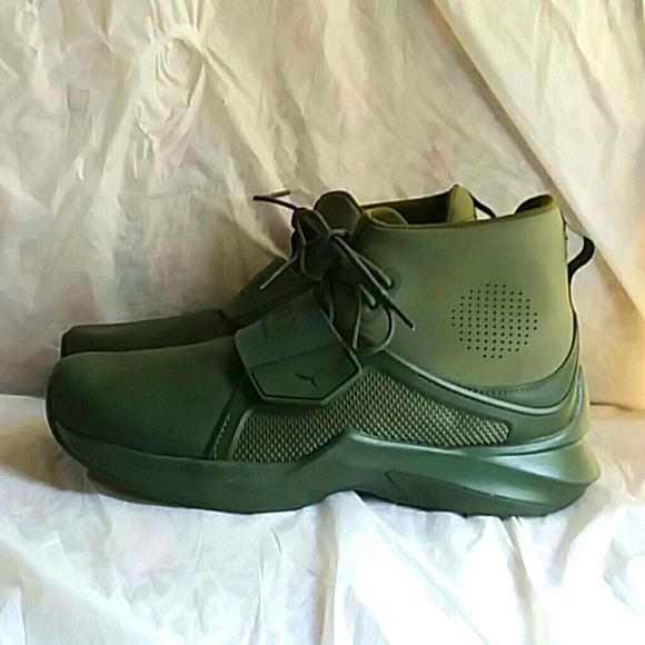 Fenty x Puma Shoes - Fenty x Puma 8 The Trainer Hi Sneaker nwot